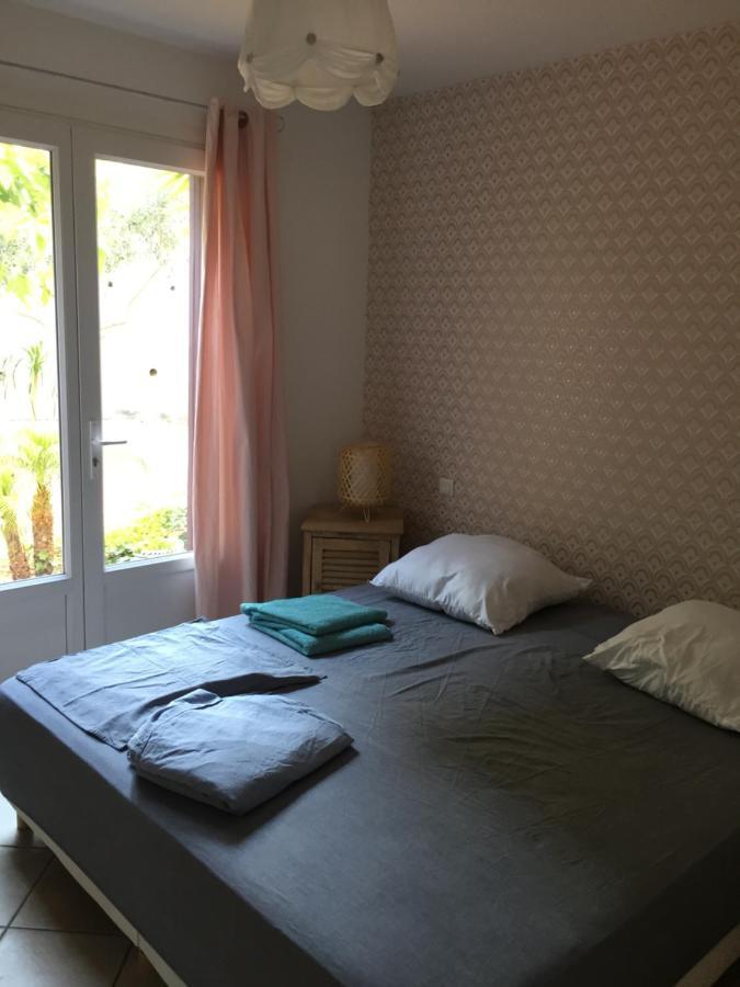 Vacances Ideales Limite Sanary Sur Mer !! Logement Partage Shared Accommodation Ольюль Екстер'єр фото