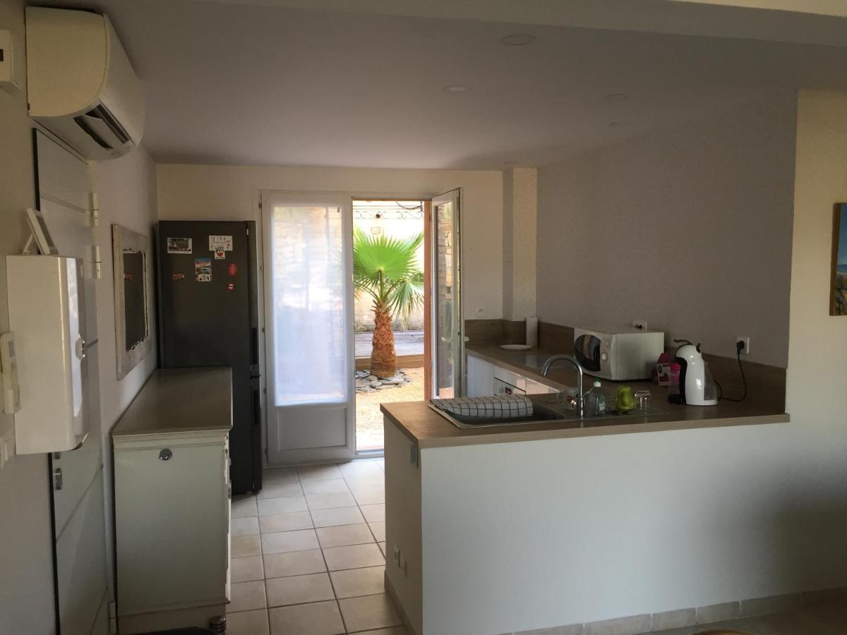 Vacances Ideales Limite Sanary Sur Mer !! Logement Partage Shared Accommodation Ольюль Екстер'єр фото