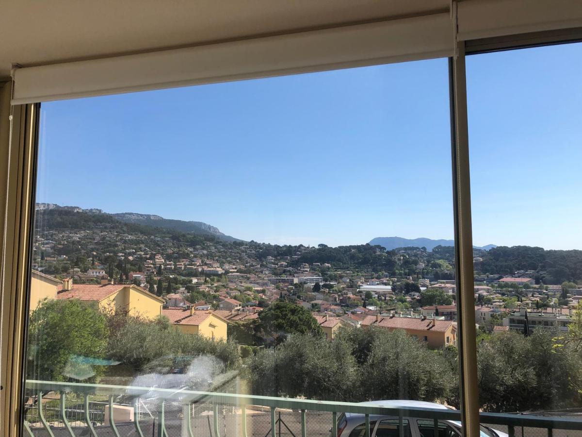 Vacances Ideales Limite Sanary Sur Mer !! Logement Partage Shared Accommodation Ольюль Екстер'єр фото